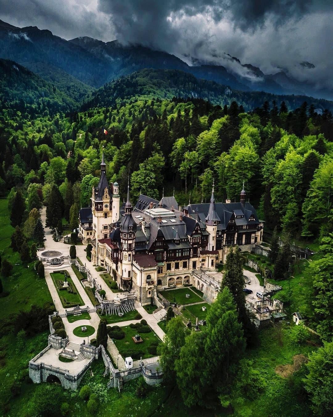Castelli di Bran, Peleș e Cantacuzino — 2